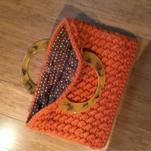 Handmade Textured Orange Crochet Handbag - Picture 2 of 2
